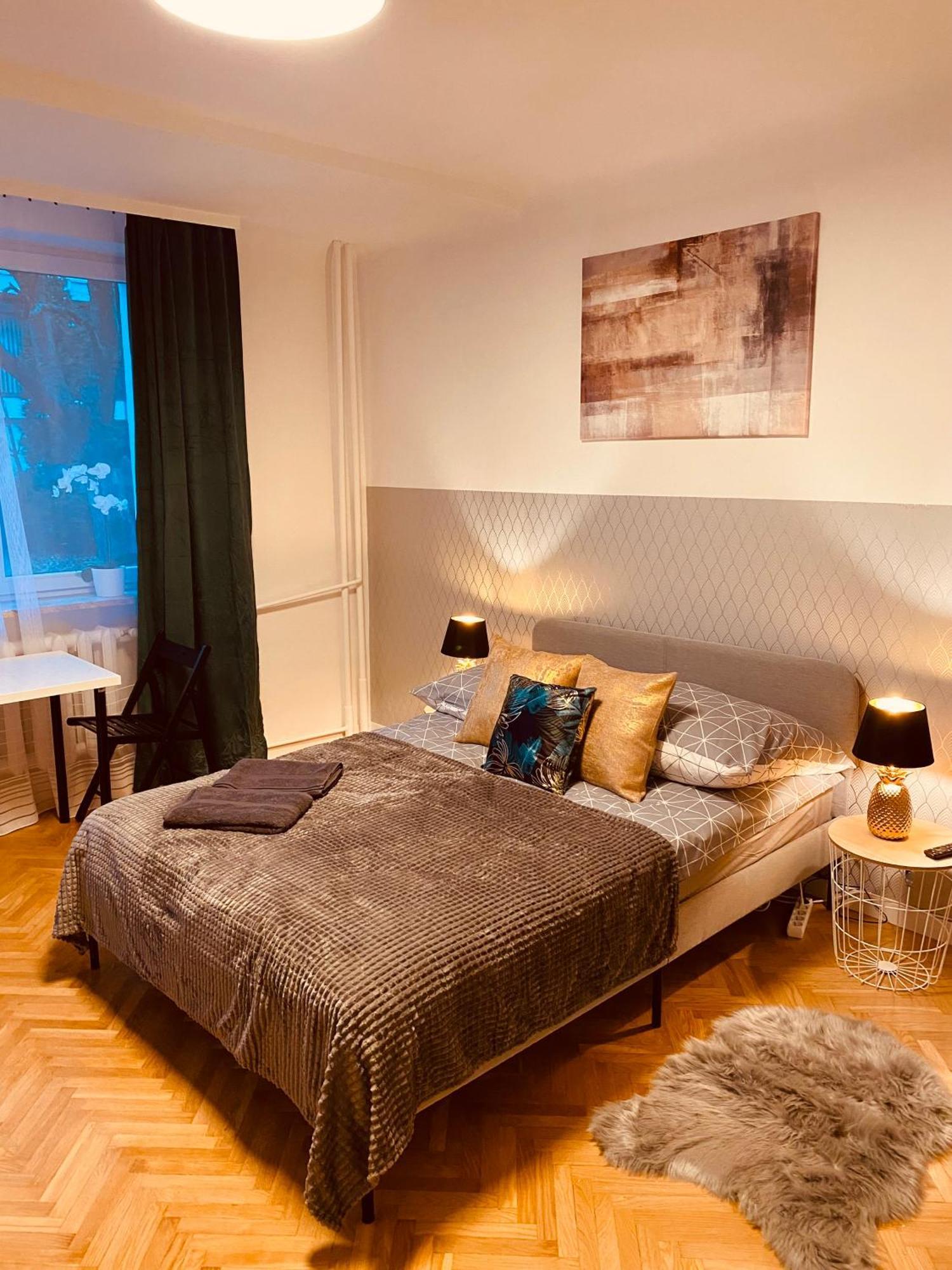Clicktheflat Karmelicka Apart Rooms Warschau Buitenkant foto